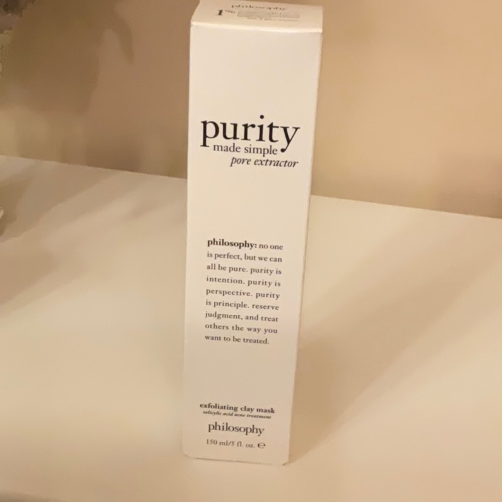 Purity pore extractor clay mask supersize (5 oz). Sealed in box